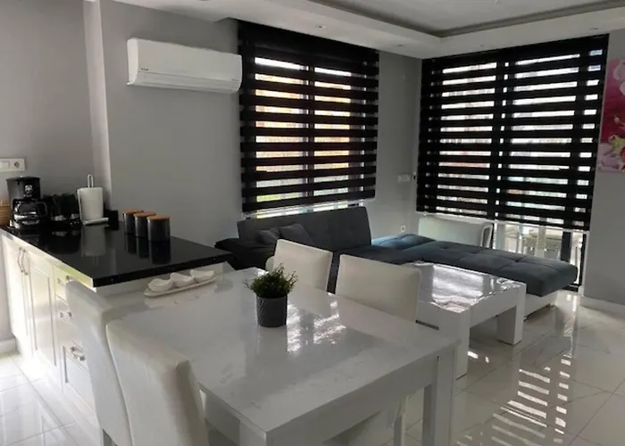 Cleopatra 6 Apartman *